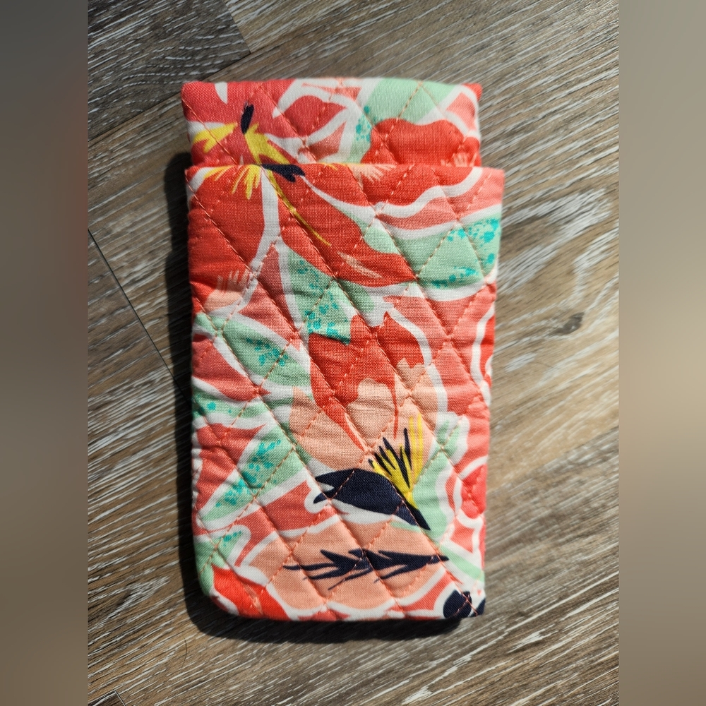 Vera Bradley Coral Mint Floral Quilted Eyewear Sleeve - Picture 3 of 6